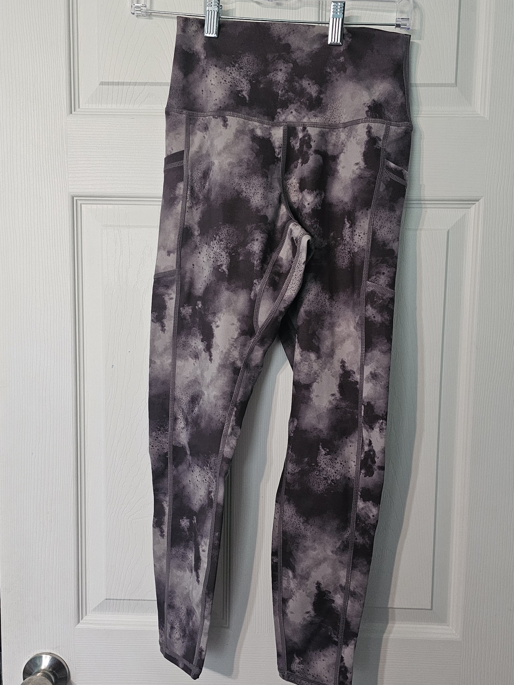 Sunzel High Waist Workout Leggings with Pockets Tie-Dye Purple & Black Medium